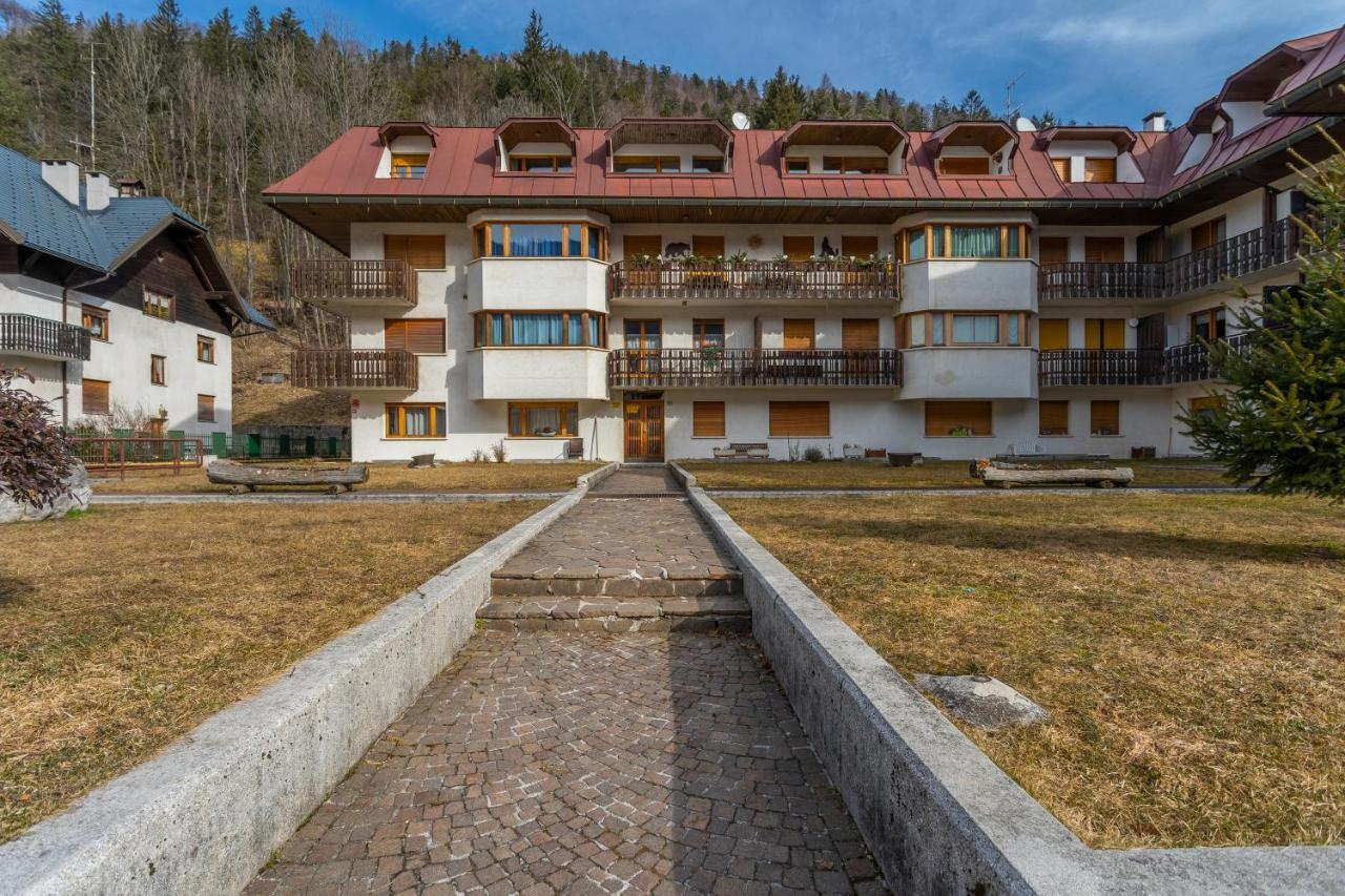 Moderno Appartamento Tarvisio - A Due Passi Dalla Ciclovia! Kültér fotó
